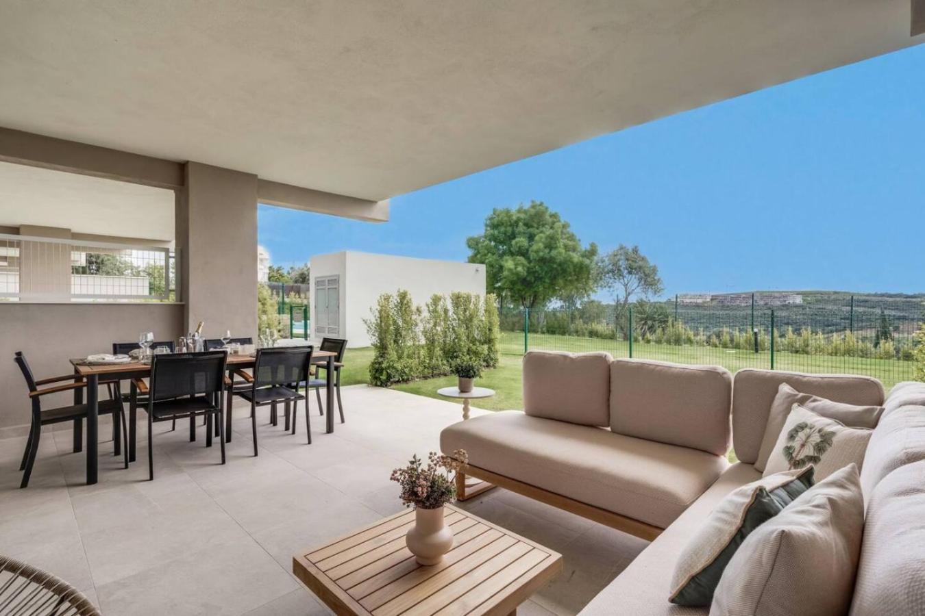 Apartamento 2br Sunny Golf Apt. Tuin Met Golfbaan Uitzicht