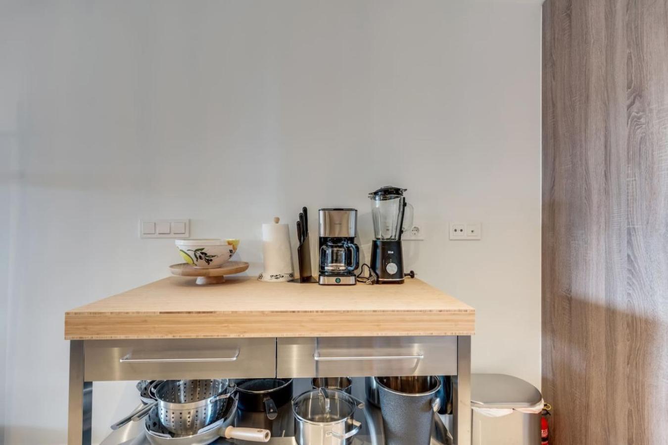 Apartamento 2br Sunny Golf Apt. Tuin Met Golfbaan Uitzicht Estepona