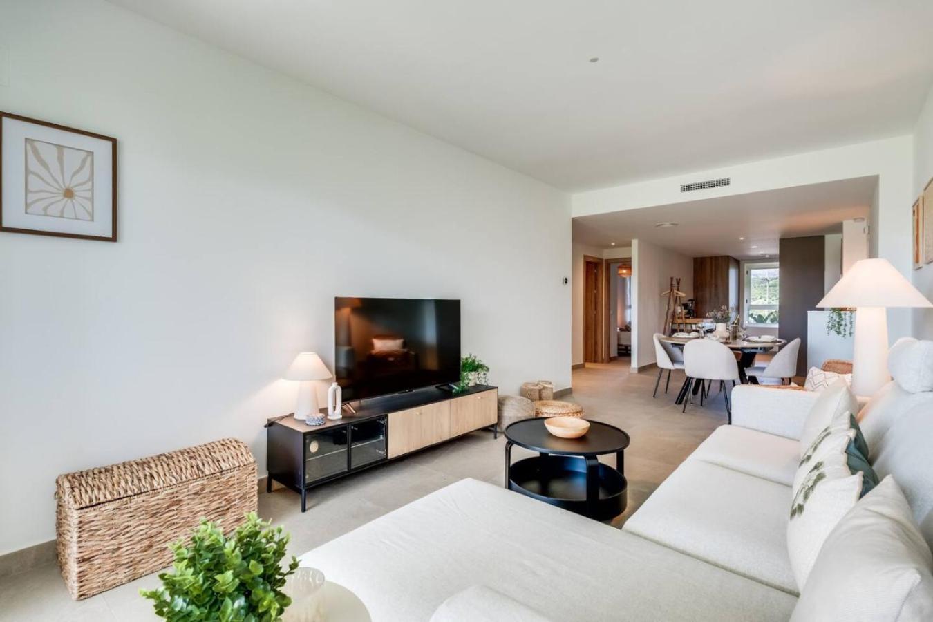 2br Sunny Golf Apt. Tuin Met Golfbaan Uitzicht Apartamento
