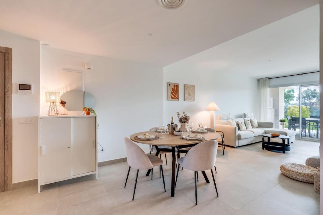 Apartamento 2br Sunny Golf Apt. Tuin Met Golfbaan Uitzicht *